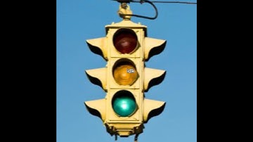 i love making jokes no one gets #taylorswift #lover #trafficlights #swifties #erastour #idk