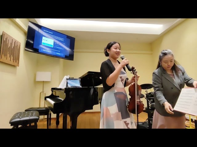 羅于玲 - 一年兩場學生音樂會。