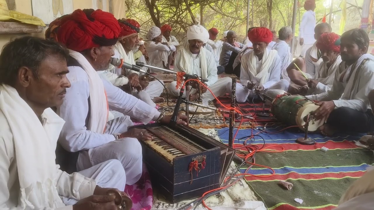 श्रीं देव साउंड मेघपुरा गायक जमुना जी ओर हरला महाराज 👍❤️