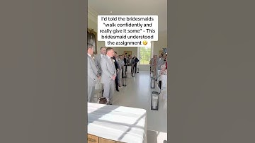 Bridesmaid does THIS down the aisle 🤣