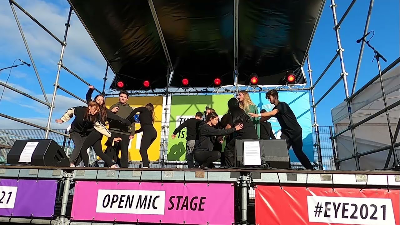 Green Warriors - Performance degli studenti Erasmus+ Machiavelli ad EYE 2021 - Strasburgo