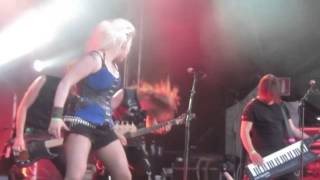 Battle Beast : Show me how to die, Live at Sotkamon Syke 2014 in Vuokatti Finland