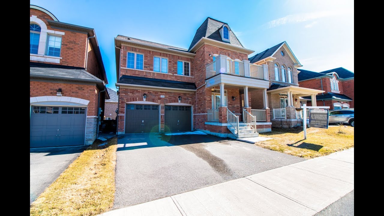 123 Greenforest Grove, Stouffville [Real Estate slideshow] YouTube