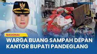 Protes Warga Pandeglang Tumpahkan Sdanah Di Depan Kantor Bupati