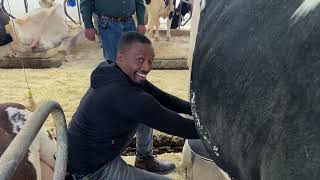 Jason Mikell’s “Do Your Job” Visits Hornstra Farms | WBZ Boston Local Story
