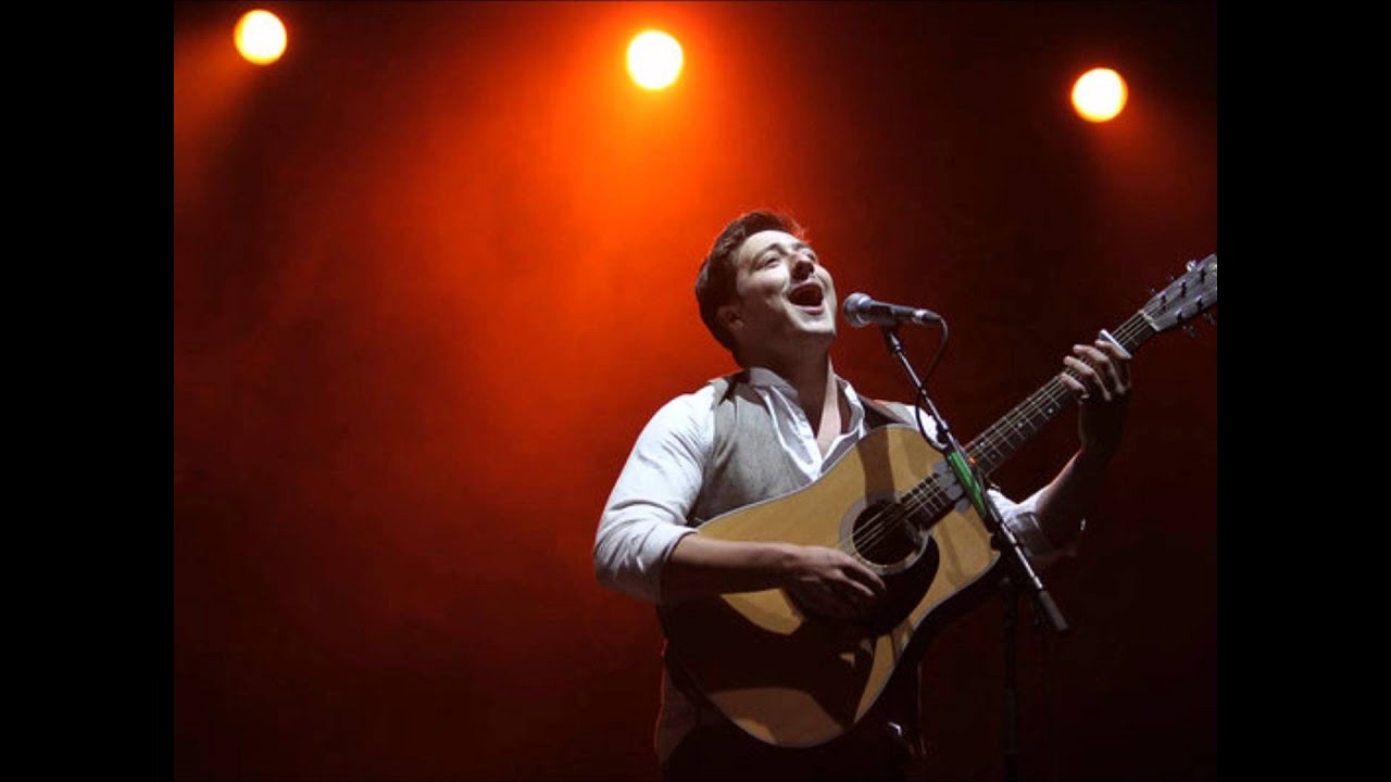 Marcus Mumford (from Mumford and Sons) - You Ain't No Sailor + Lyrics on screen