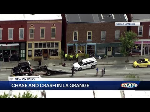 Crash following a car chase in La Grange