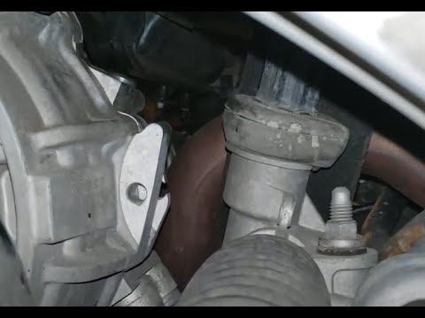 Why/how to check Jeep Renegade transmission fluid level. Start to