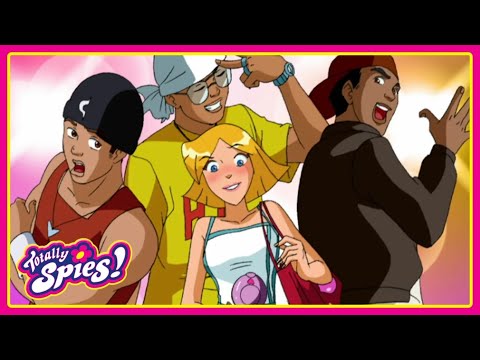 TOTALLY SPIES! - CLOVER’S LOVE LIFE
