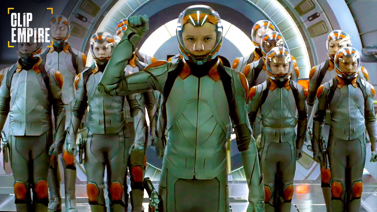 Ender Shows His Tactical Prowess In Training Exercise (Hailee Steinfeld ...