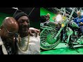 💯 Snoop Dogg surprises Warren G with a motorcycle and El Camino for his 50th birthday