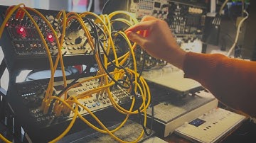 ambient jam 021 (ER-301, chaos, SIG, rings, morphagene, milky way, op-1 field)