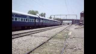 Super Honking show by VTA WDG-3A with 14682 Jalandhar-New Delhi Express