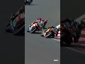 Lowes’ brothers battle during RACE 2 🍿 | 2026 #UKWorldSBK 🇬🇧
