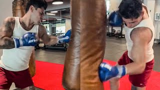 Ryan Garcia SHOWS Errol Spence NEW SECRET SKILLS learned from Derrick James to BEAT HIM UP on inside