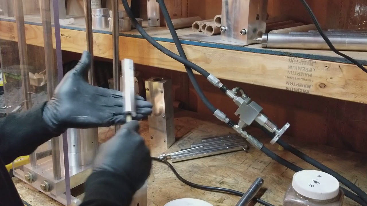 Pressing a 3lb whistle rocket start to finish.