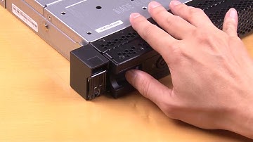 Lenovo ThinkSystem SR645 Removing a SecurityBezel