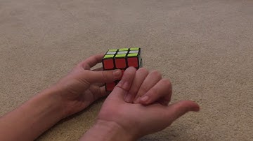 how to make flower pattern on 3x3 rubiks cube (SUPER SIMPLE!)