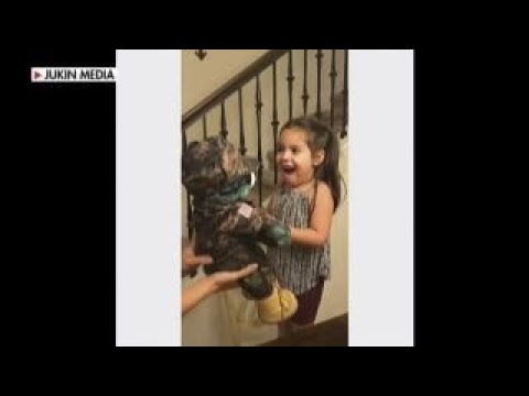 Little girl hears voice of deployed dad from teddy bear