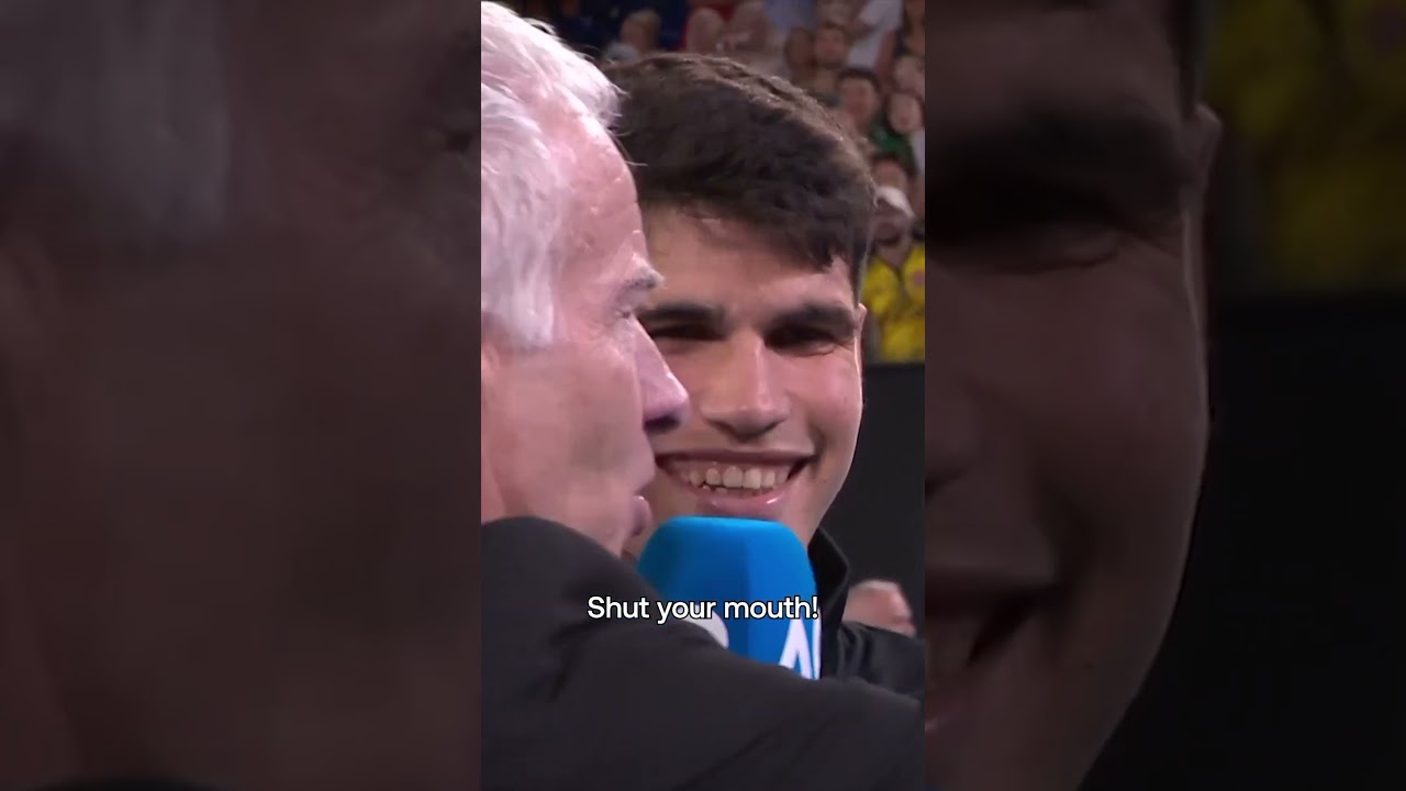 John McEnroe showing off his Spanish in front of Carlos Alcaraz 😅🗣️ 