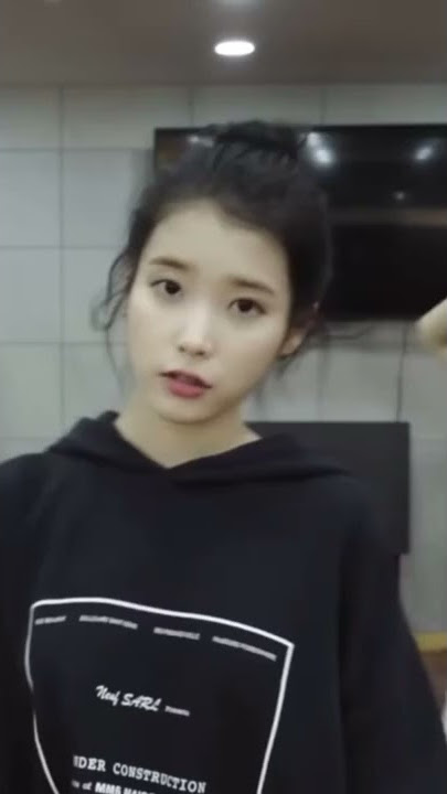 IU 'BBIBBI'