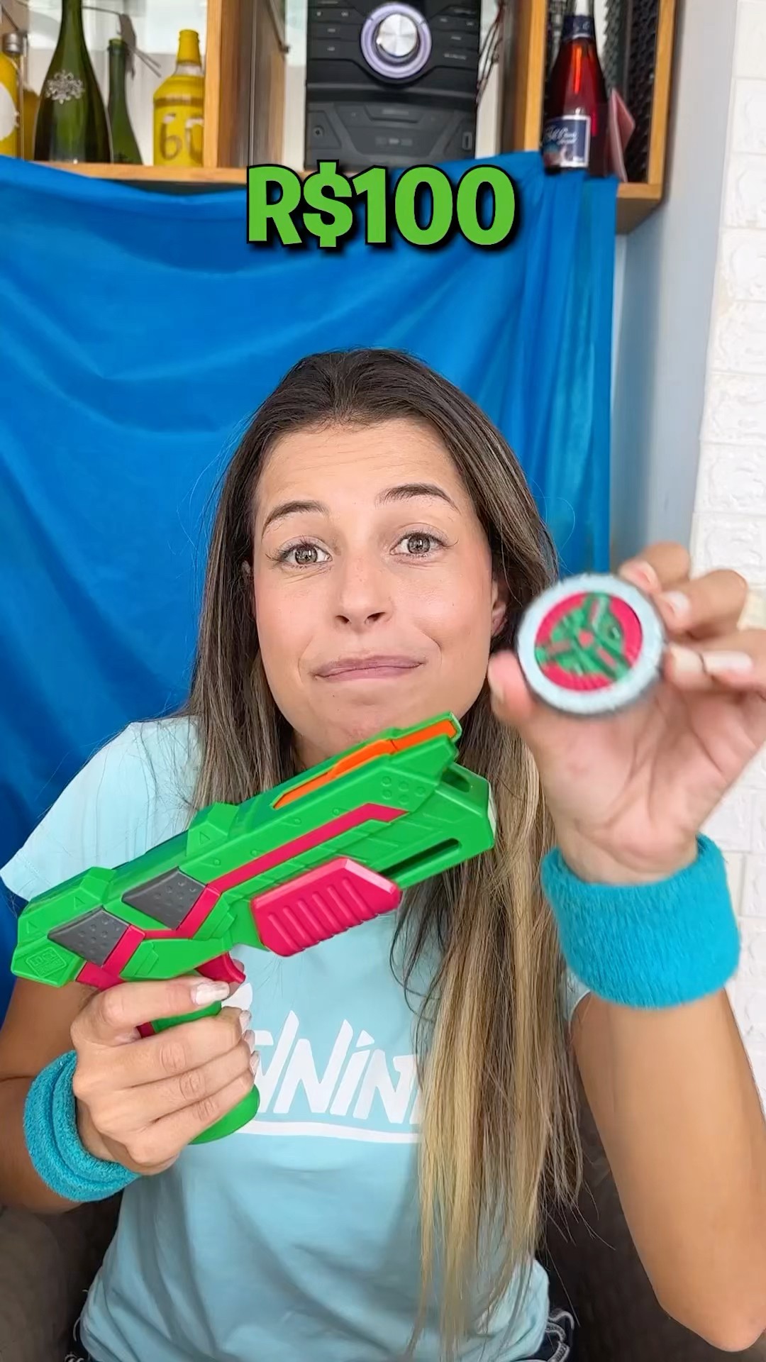 BEYBLADE R$100 VS R$1 !!!