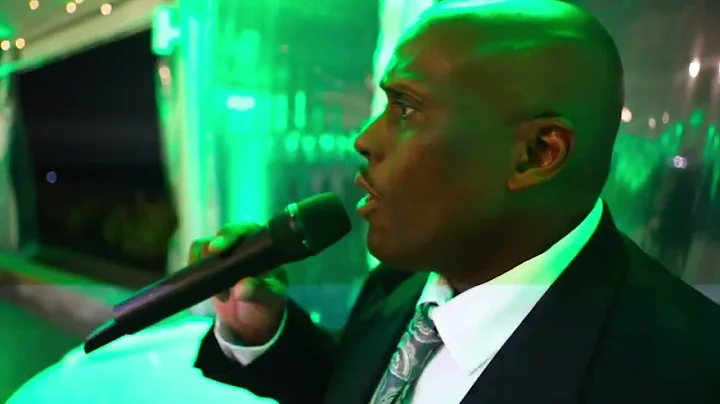 Fusion Function: A Granite Links Wedding