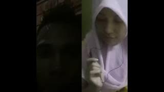 Teks.e ugak muncul,dadi sodok ugak apal.