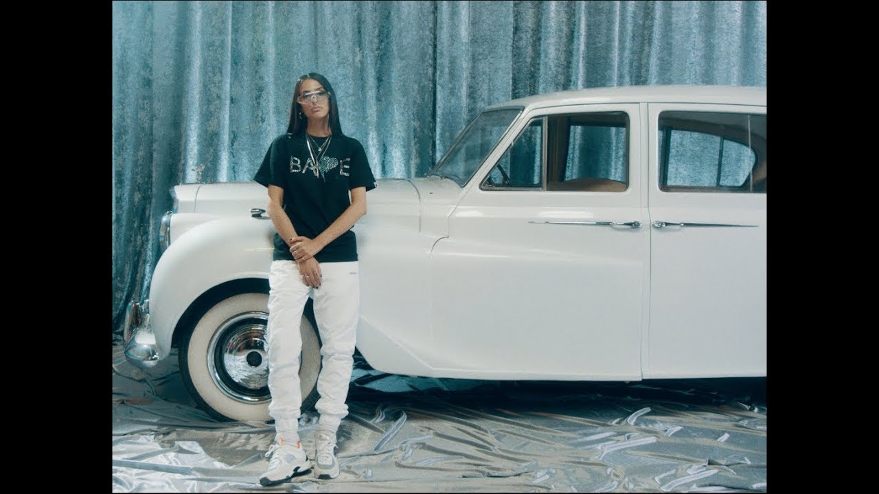 Saya - The Moon (Official)