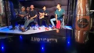 Hingga saat ini 'halimun akustik' | cafe Rooftop 47 | Rizal Tabuh
