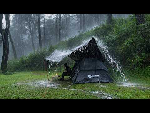 CRAZIEST CAMPING DURING HEAVY RAIN AND THUNDER‼️RELAXING CAMPING IN HEAVY RAIN