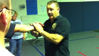 Dpts Leo Handcuffing