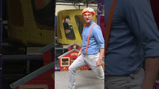 Blippi Ön Hamleyi Gösteriyor! 🤸 Blippi ile Eğlenceli Egzersiz Zamanı | Blippi Türkçe