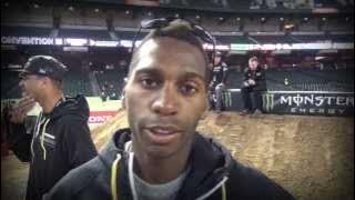 2014 YOSHIMURA SUZUKI FACTORY RACING - PHOENIX SX RACE REPORT