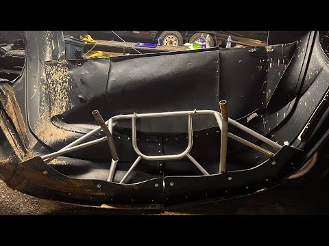 BAD LUCK CONTINUES… | HESSTON SPEEDWAY | LIMITED LATE MODEL