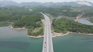 Video Flycam  Sông núi tuyệt đẹp dọc cao tốc Hạ Long   Vân Đồn