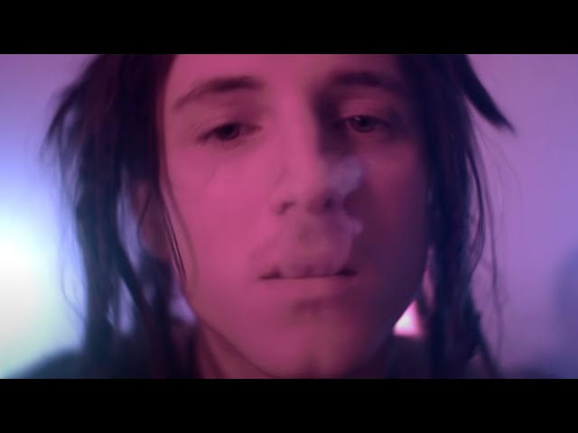 Chase Atlantic - Cassie (Official Music Video) class=