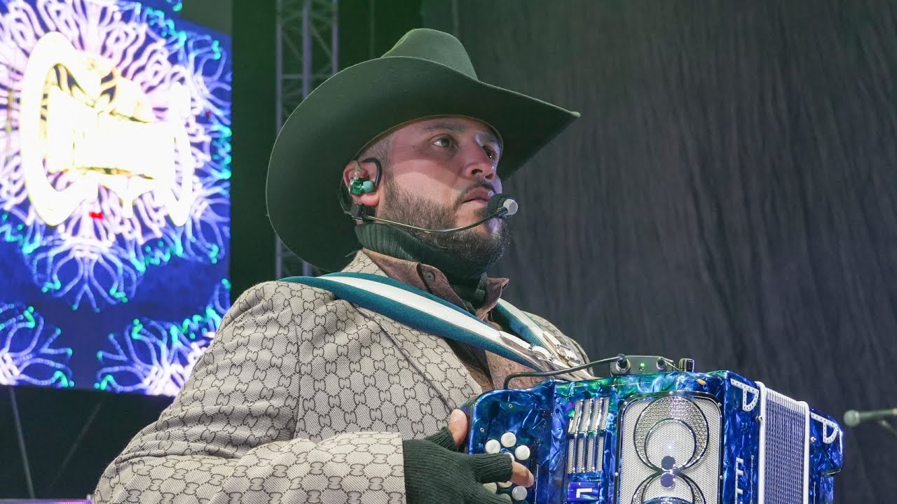 Los Contrabandistas - En Vivo Desde Tierra Blanca, Loreto, Zacatecas