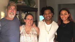 Husband of Grandma Who Invited Stranger to Thanksgiving Dies