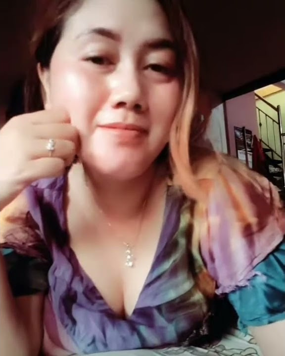 lagi suka tiktokan gaes...😀😀