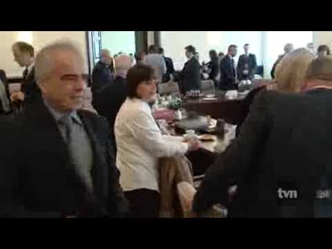pbs newshour randki online koreańska dziewczyna randki indian facet
