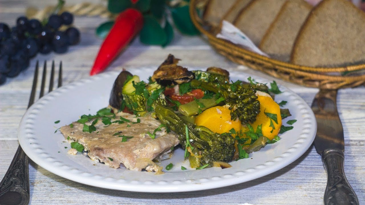 Мясо запеченное с овощами