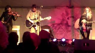 Mary Gauthier sings "Sweet Words" with hilarious introduction.mp4 chords