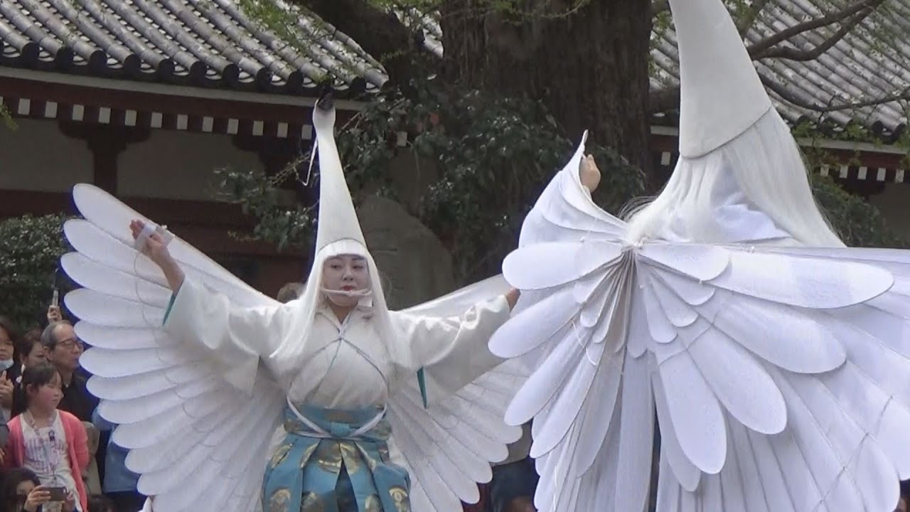 浅草寺・白鷺の舞 - YouTube