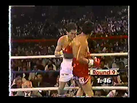 JULIO CESAR CHAVEZ vs JOSE LUIS RAMIREZ POSTER PLAQUE BOXING PHOTO PLAQUE JULIO CESAR CHAVEZ vs JOSE LUIS RAMIREZ POSTER PLAQUE BOXING PHOTO PLAQUE