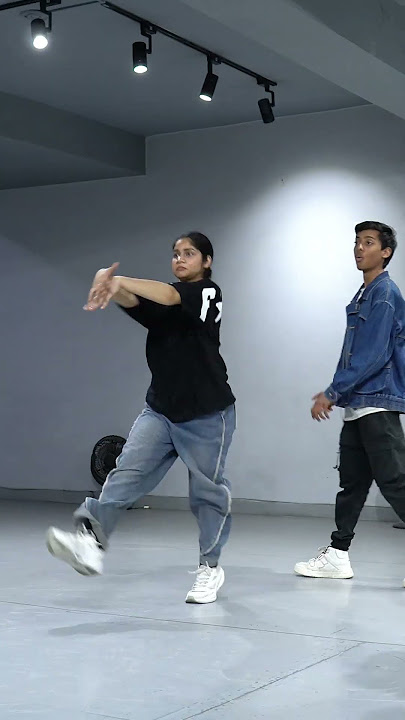 Learning tough dance moves made EASY! 💃🕺