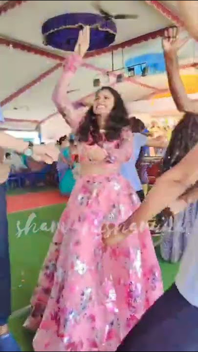 telugu dj songs || #girls dance || #butto butto || dj shabbir #djtillu teenmar dance #super dancer