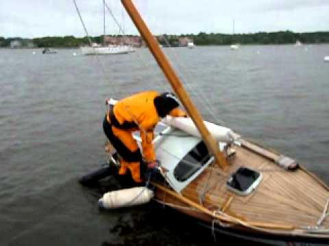 CLC PocketShip Under Sail | FunnyCat.TV