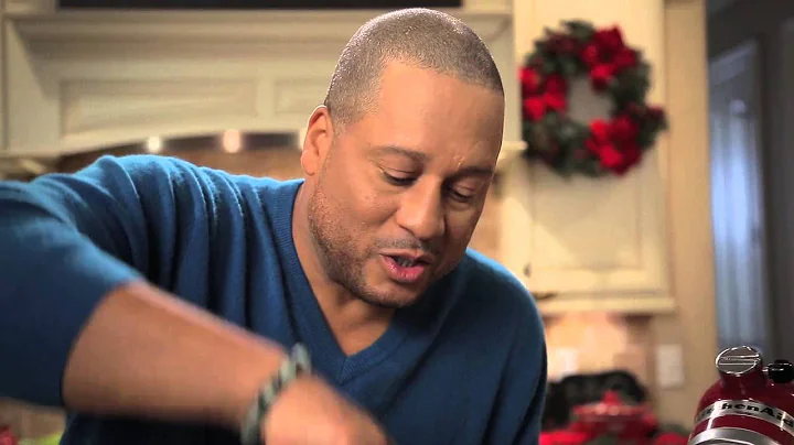 Pat Neely's Turned-Up Buffalo Chicken Dip