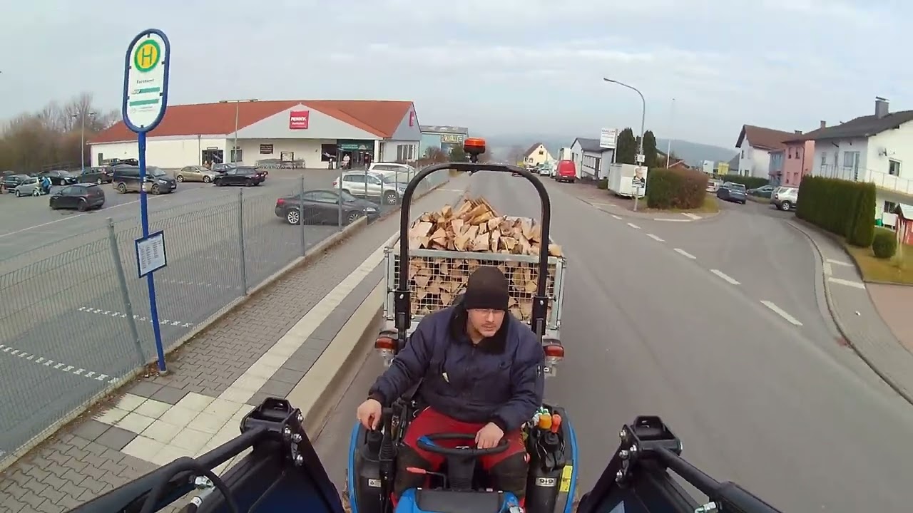 Let's drive Holz mit dem Solis 26 9+9